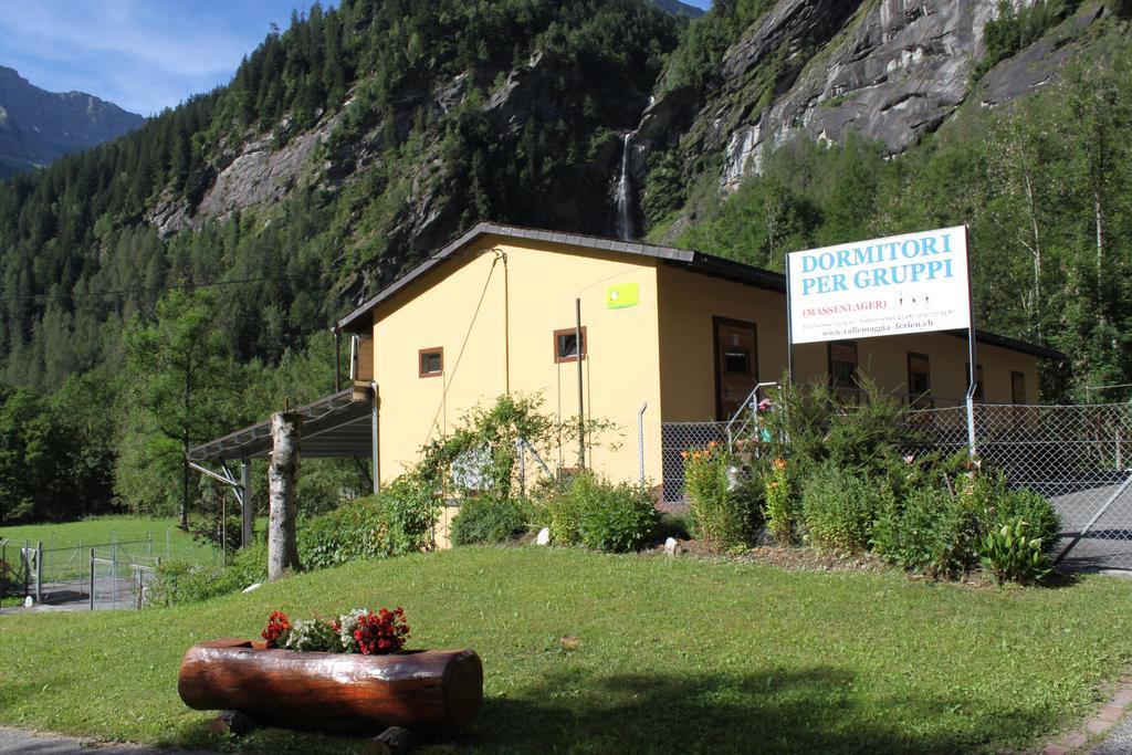 Agriturismo Mattei - Dormitorio Peccia Exterior foto